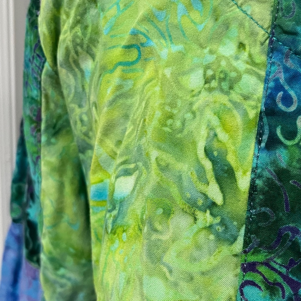 Vibrant Patchwork Button-Up Tie Front Batik Blous… - image 5